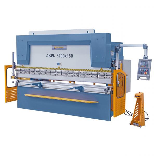 Bernardo AKPL 3200 x 200 Hydraulic press brake with manual crowning device